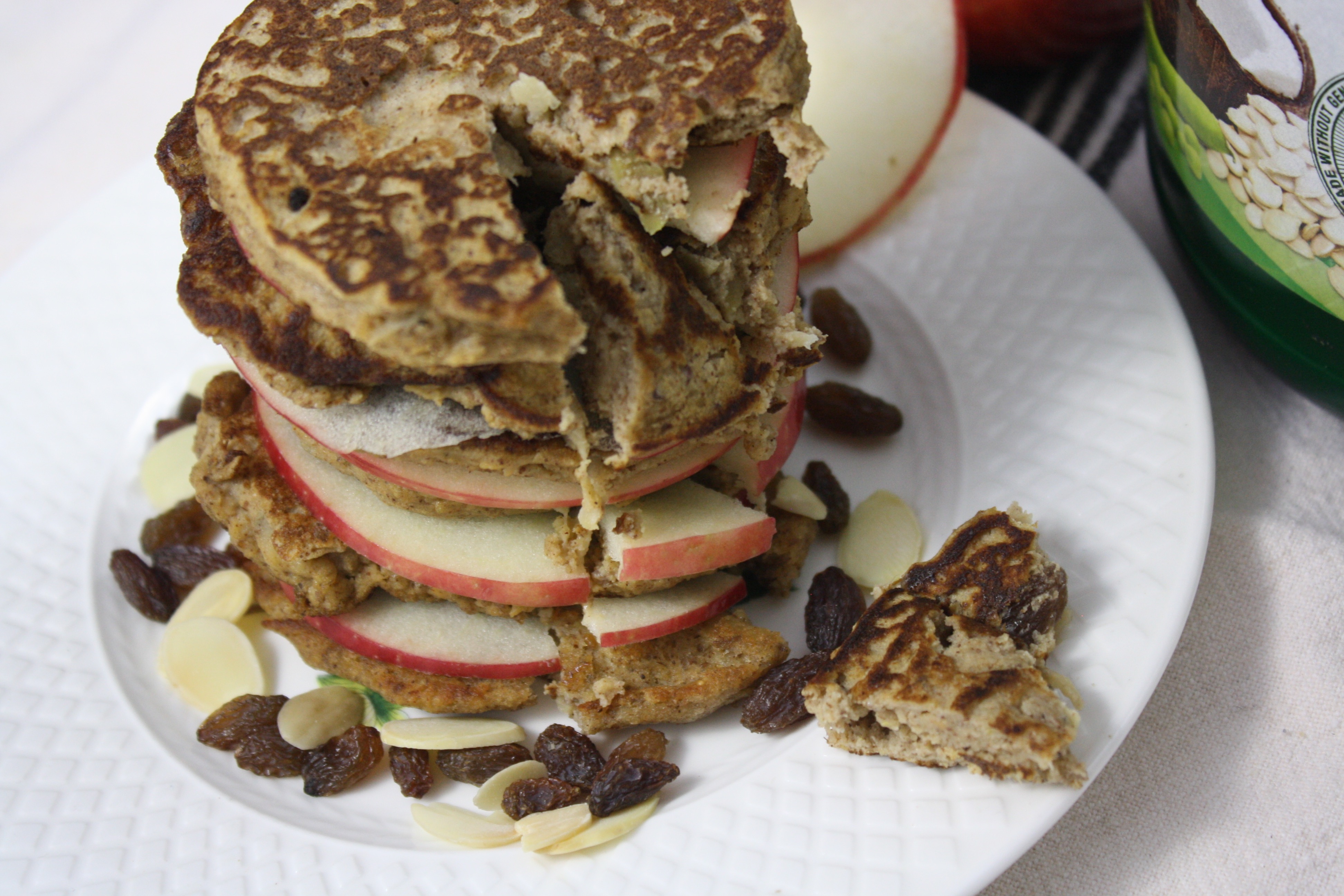 Apple Cobbler Protein Pancakes - Running On Veggies